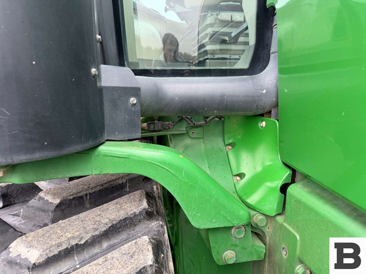 2014-john-deere-8310rt-image-49