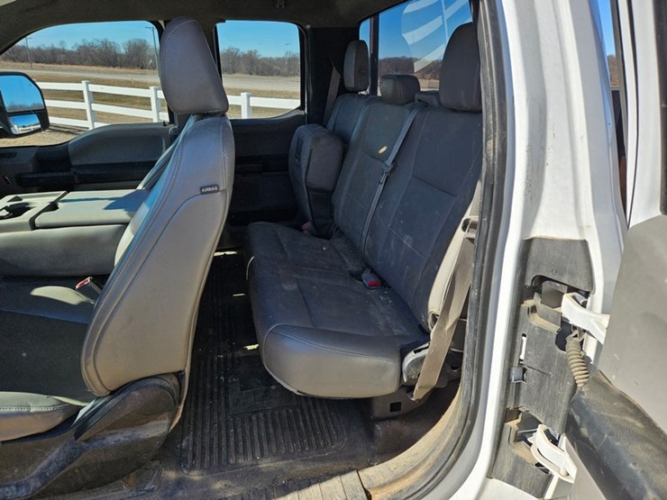 2017-ford-f250-xl-image-17