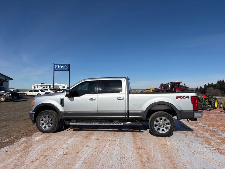 2017-ford-f250-image-9