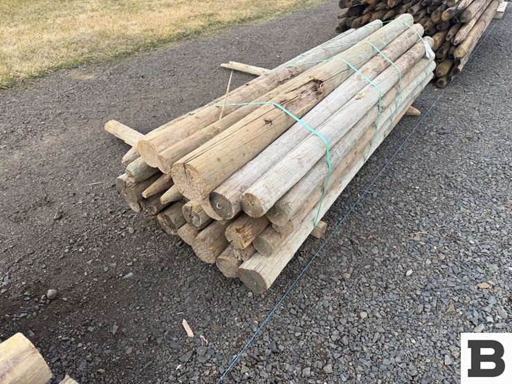 ..-wooden-posts-image-8