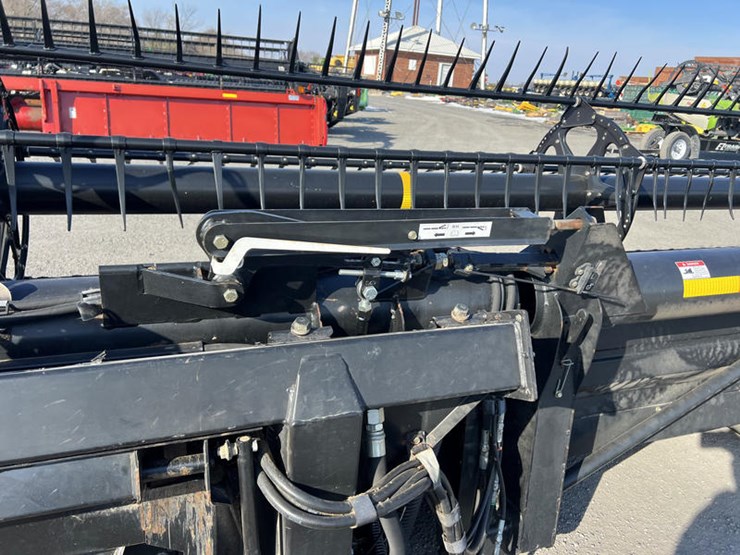 2009-mac-don-fd70-image-14