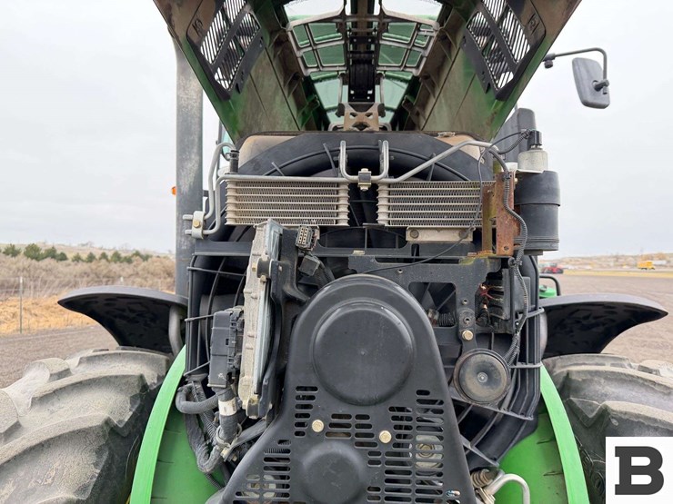 2012-john-deere-7260r-image-54