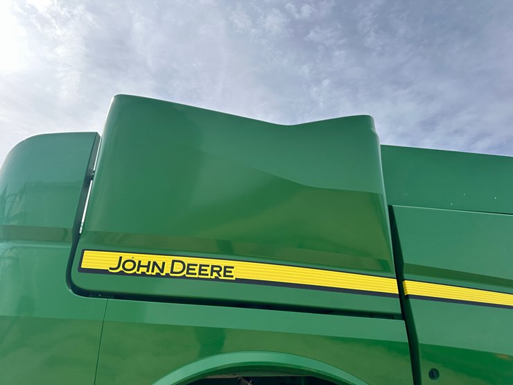 2020-john-deere-s770-image-39