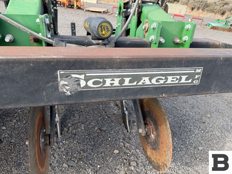 schlagel-mfg.-ripper,-implement-dolly,-great-plains-corn-planter-image-17