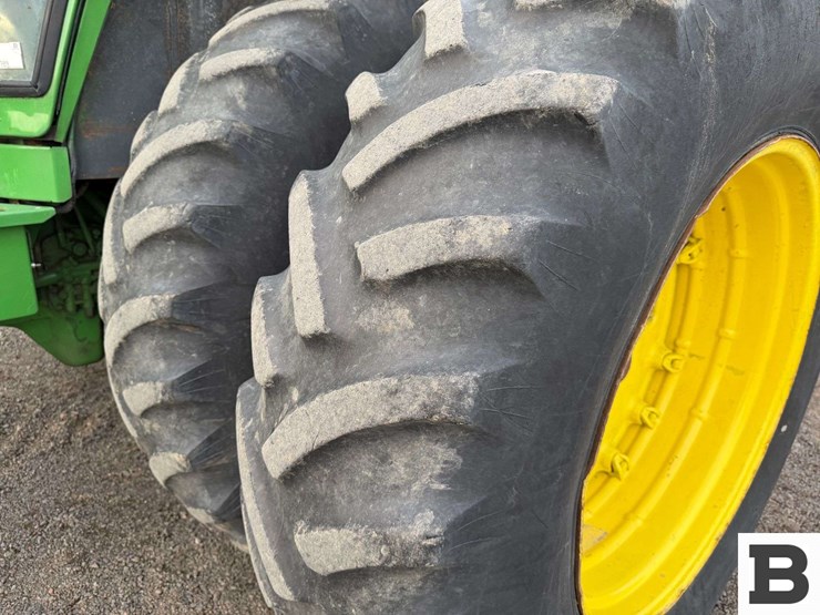 1982-john-deere-4440-image-21