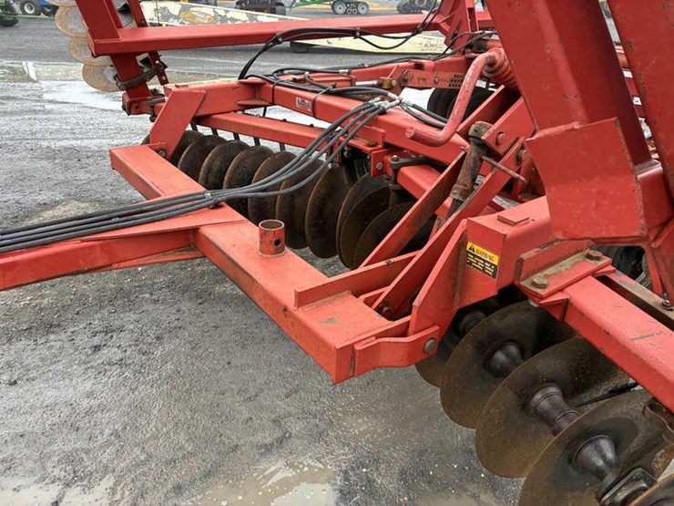 case-ih-3900-image-40