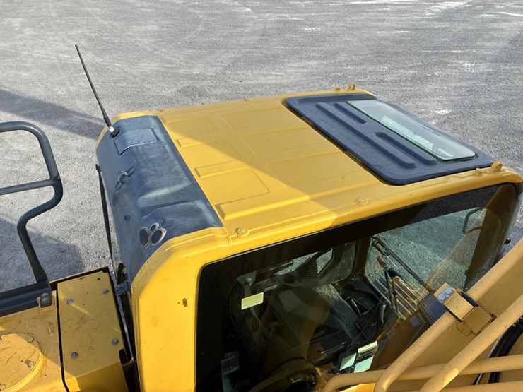 2017-komatsu-pc360-lc-11-image-66