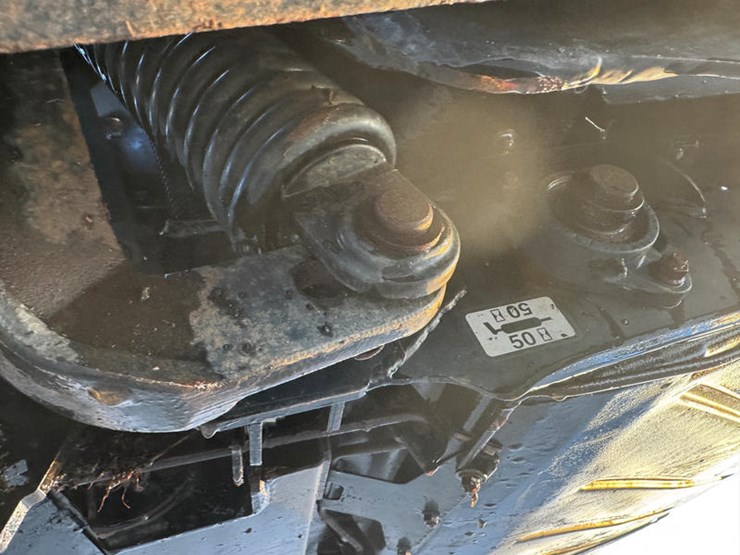 2019-mac-don-fd145-image-67