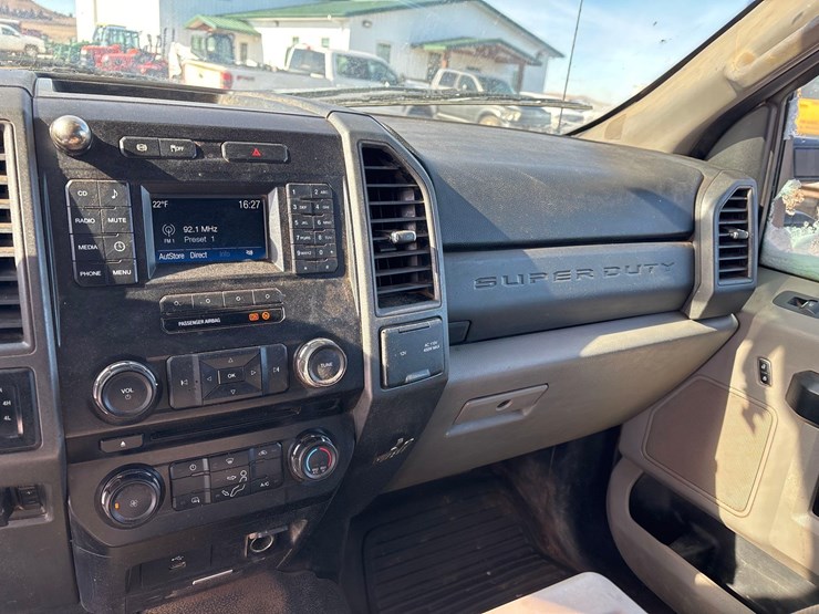 2018-ford-f250-image-18