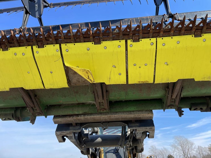 john-deere-218-image-21