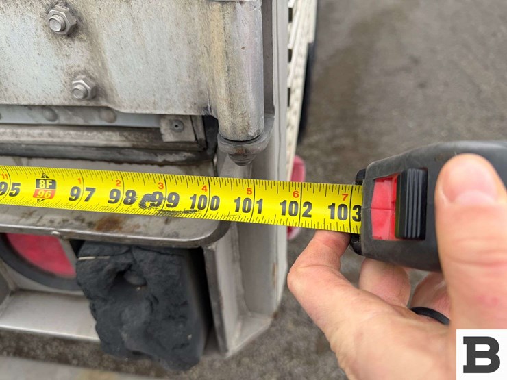 2014-utility-vs3ra-53'-van-trailer-image-32