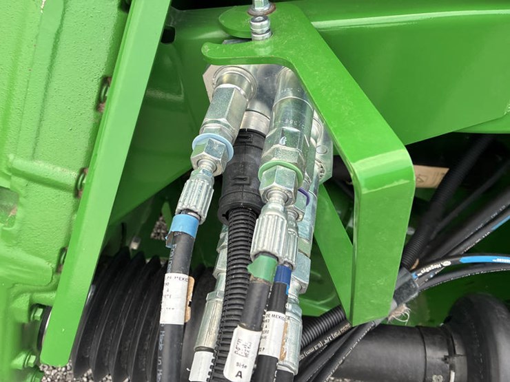 2024-john-deere-rd40f-image-35