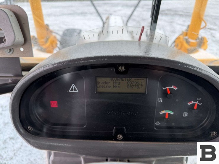 volvo-g726b-image-78