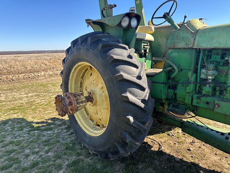 john-deere-4020-image-10