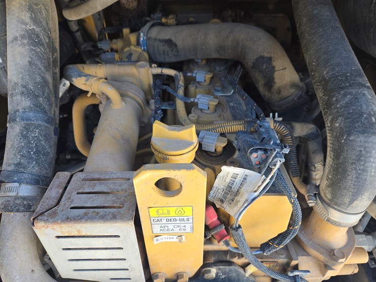 caterpillar-259d-image-36