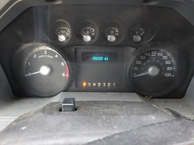 2011-ford-f450-image-25