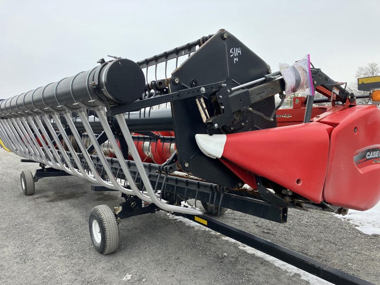 2011-case-ih-3020-image-3