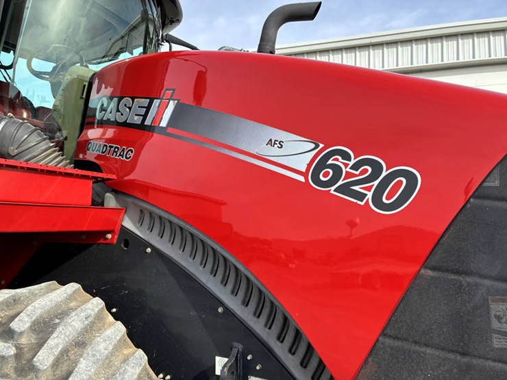 2015-case-ih-steiger-620-image-16