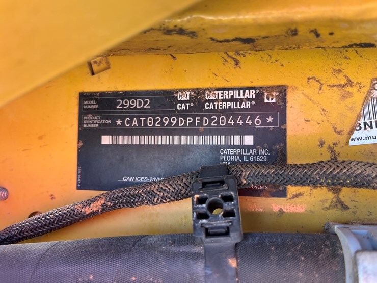 2018-caterpillar-299d-image-24