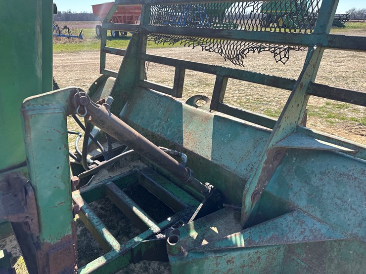 john-deere-4020-image-40