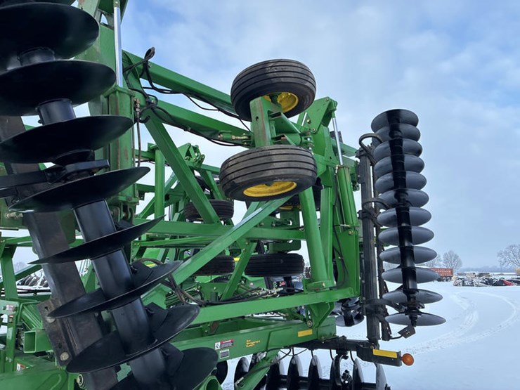 2008-john-deere-637-image-31