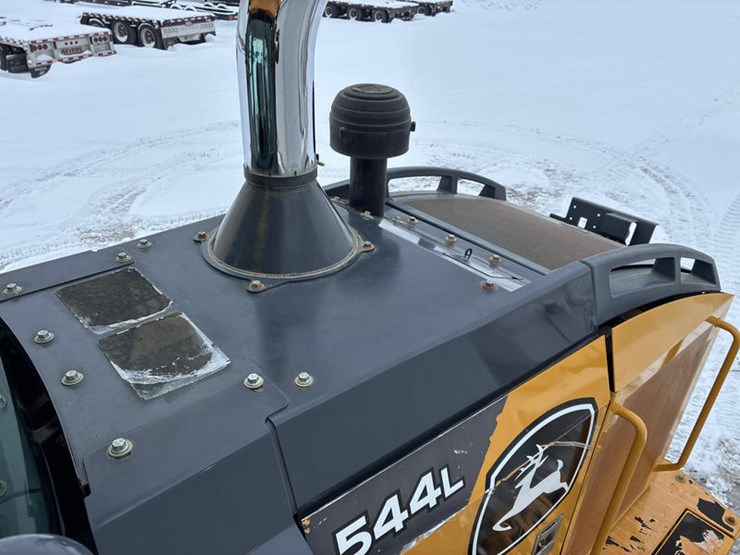 2019-deere-544l-image-73