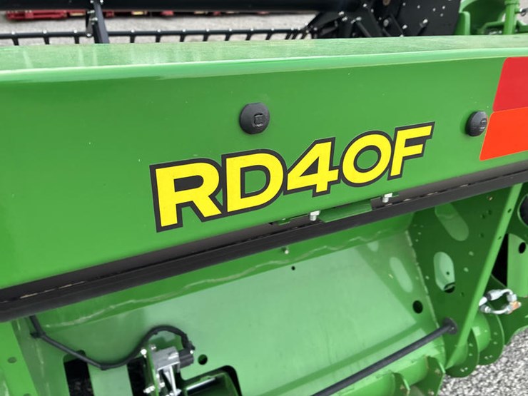2024-john-deere-rd40f-image-41