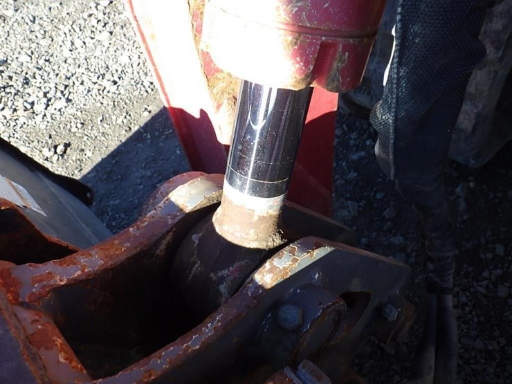 takeuchi-tl10v2-image-18