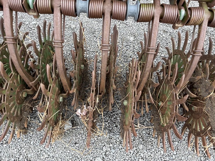 john-deere-400-image-12