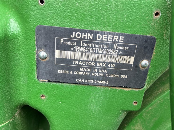 2021-john-deere-8rx-410-image-2