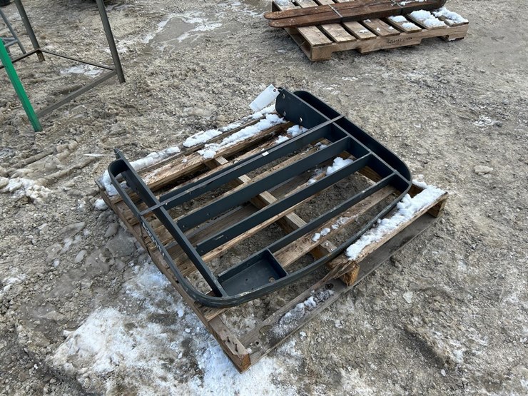 wheel-loader-radiator-cover-image-3