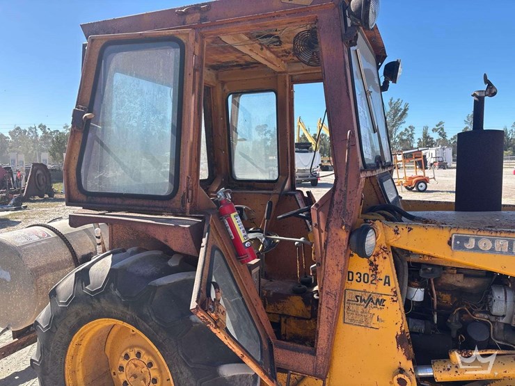 john-deere-302a-image-22