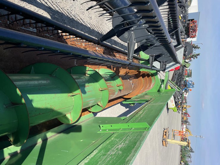 john-deere-218-image-5