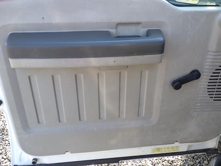 2009-ford-f550-image-20