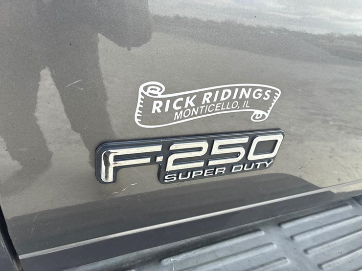 2004-ford-f250-image-25