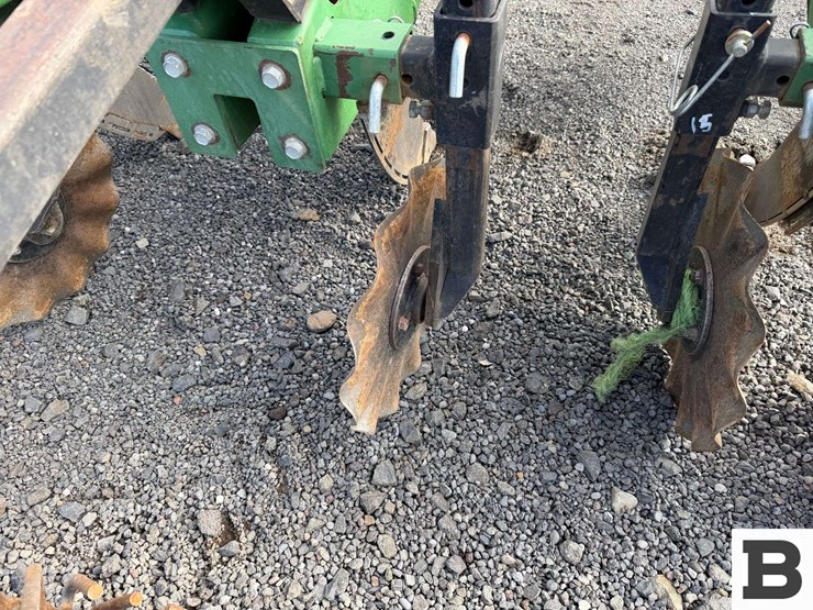 schlagel-mfg.-ripper,-implement-dolly,-great-plains-corn-planter-image-35