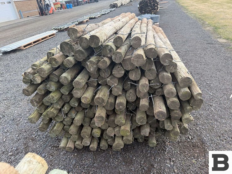 8'-pressure-treated-posts-image-4