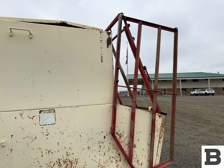 apache-cf8a150-creep-feeder-image-12