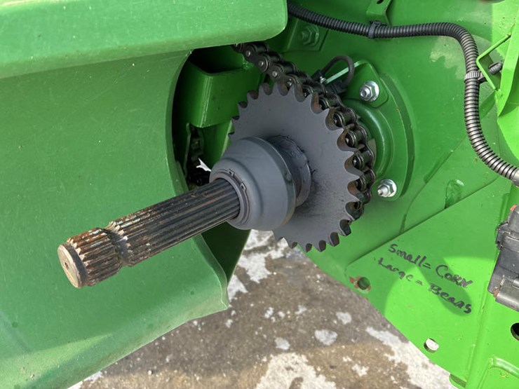 2015-john-deere-s680-image-26