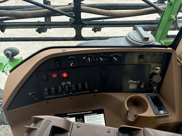 2011-john-deere-4830-image-83