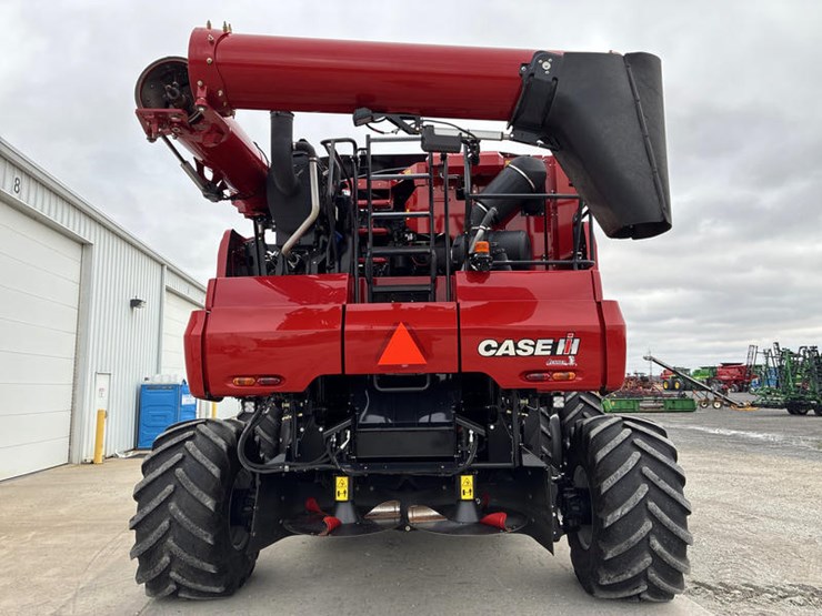 2024-case-ih-8250-image-4