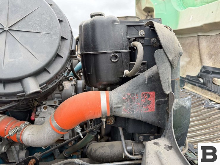 2005-international-7400-image-48