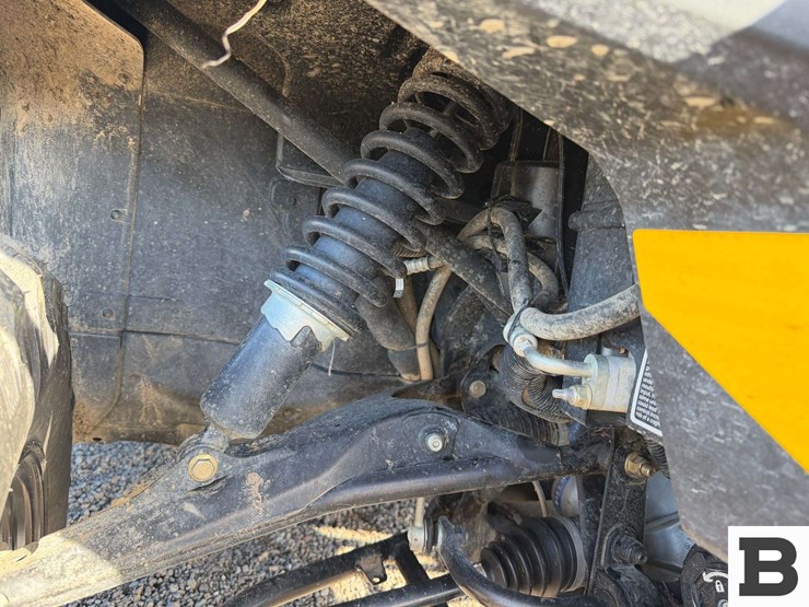 2023-can-am-defender-limited-hd10-atv-image-16