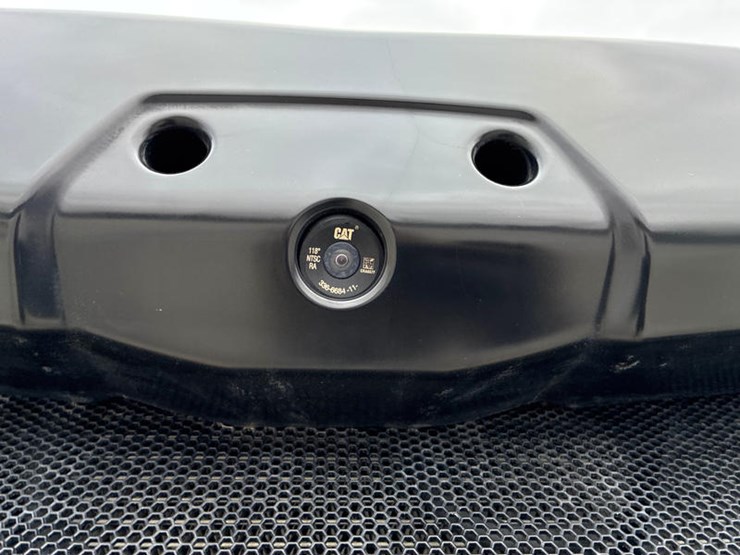 2021-caterpillar-926m-image-39