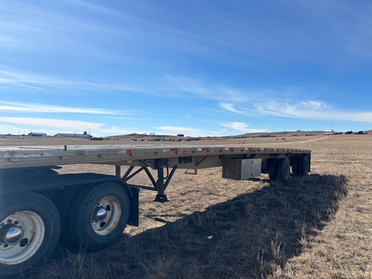 1989-reitnouer-flatbed-image-1