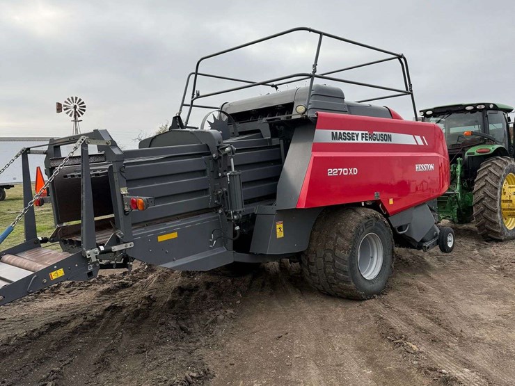 massey-ferguson-2270xd-image-5