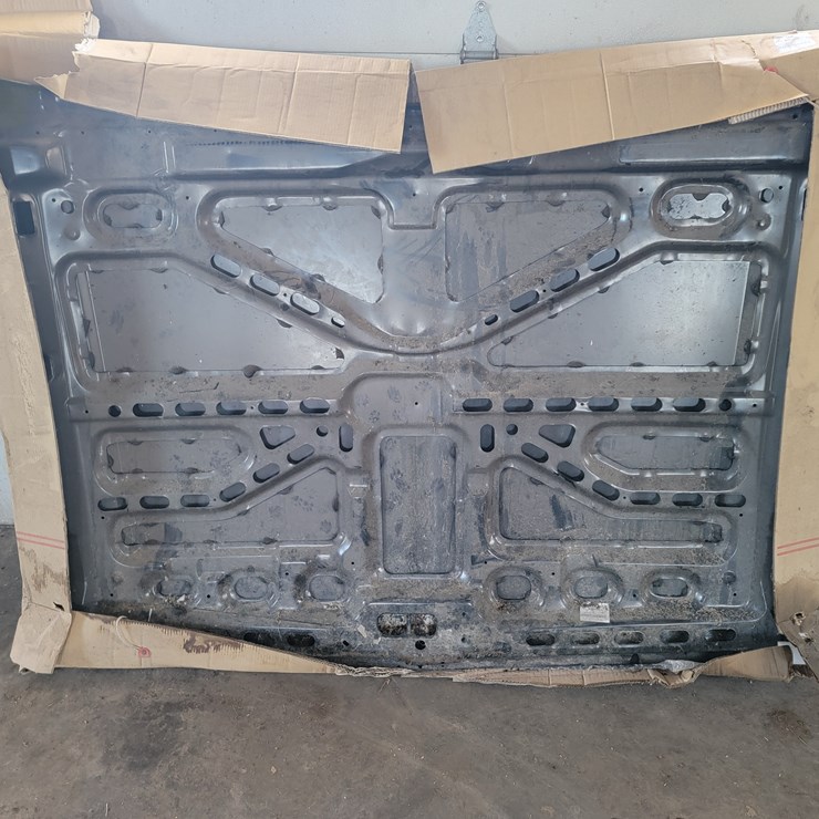 #8994 • 1985-1987 Chevrolet Half-Ton body parts