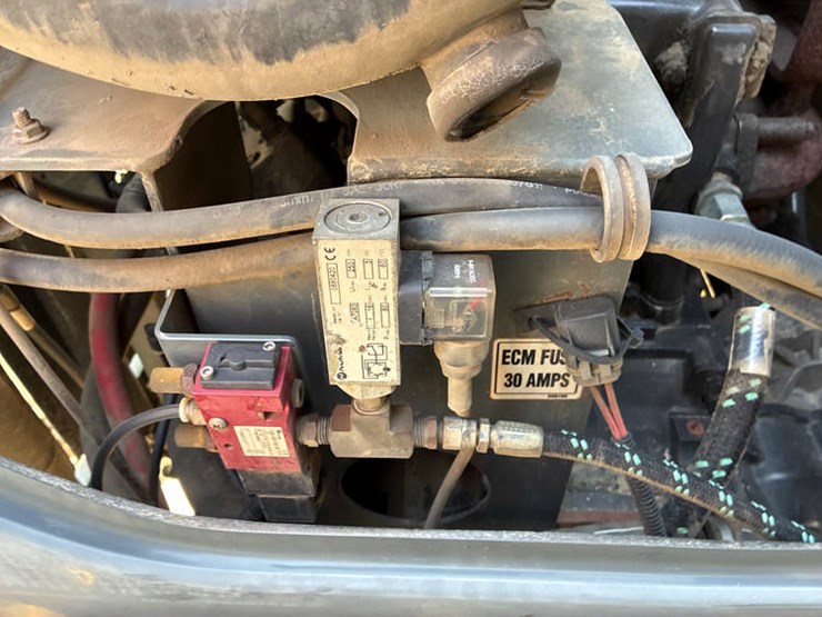 #113503-•-2012-sts-14-hagie-sprayer-#1630880021-image-86