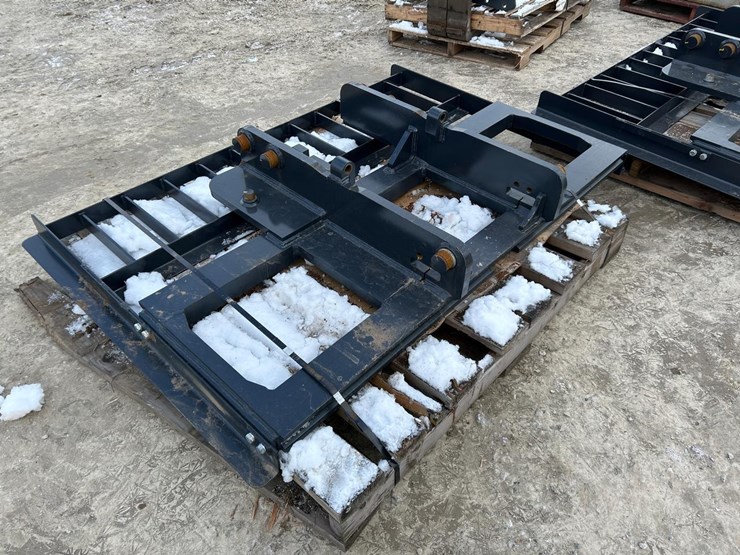 forklift-backing-plate-image-1