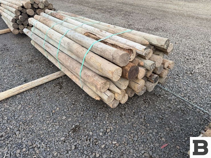 ..-wooden-posts-image-7